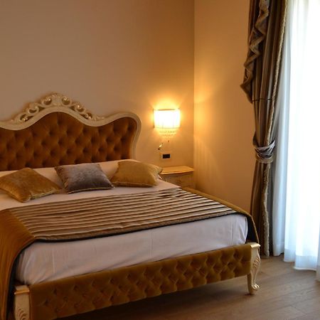 Agriturismo De Luca Mozzagrogna Екстериор снимка