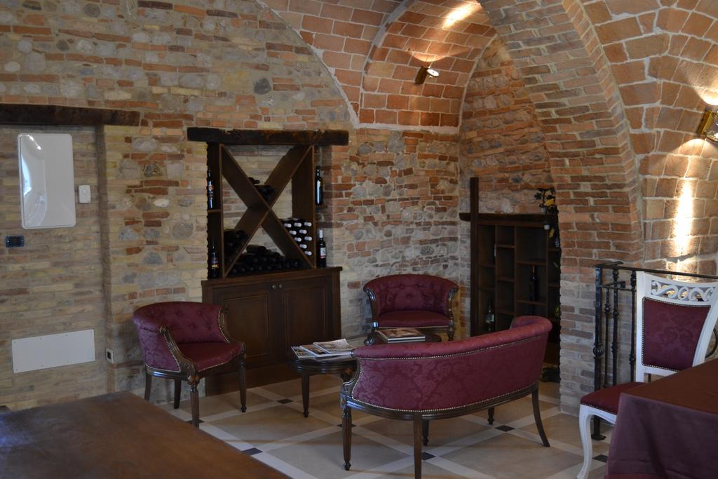 Agriturismo De Luca Mozzagrogna Екстериор снимка