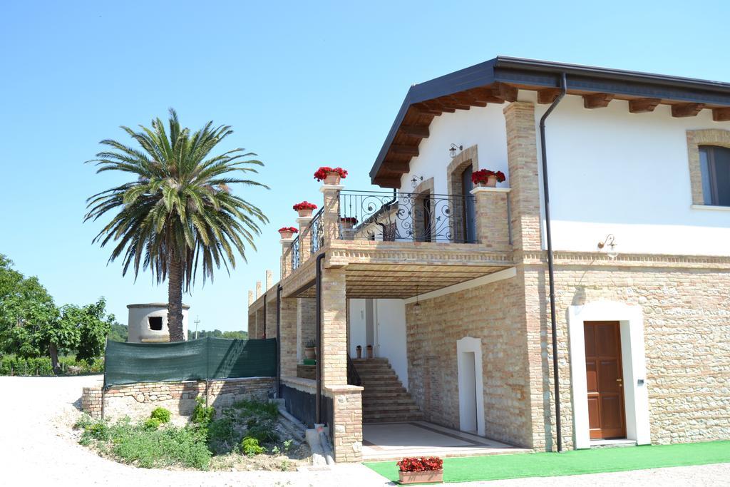 Agriturismo De Luca Mozzagrogna Екстериор снимка