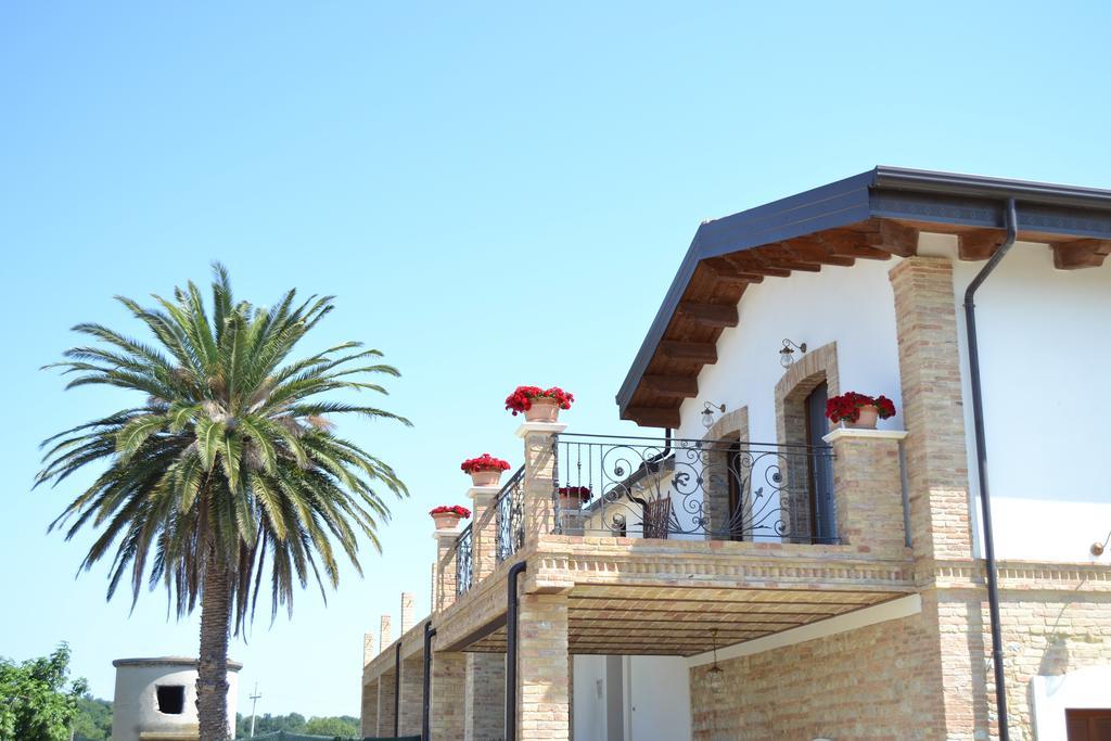 Agriturismo De Luca Mozzagrogna Екстериор снимка