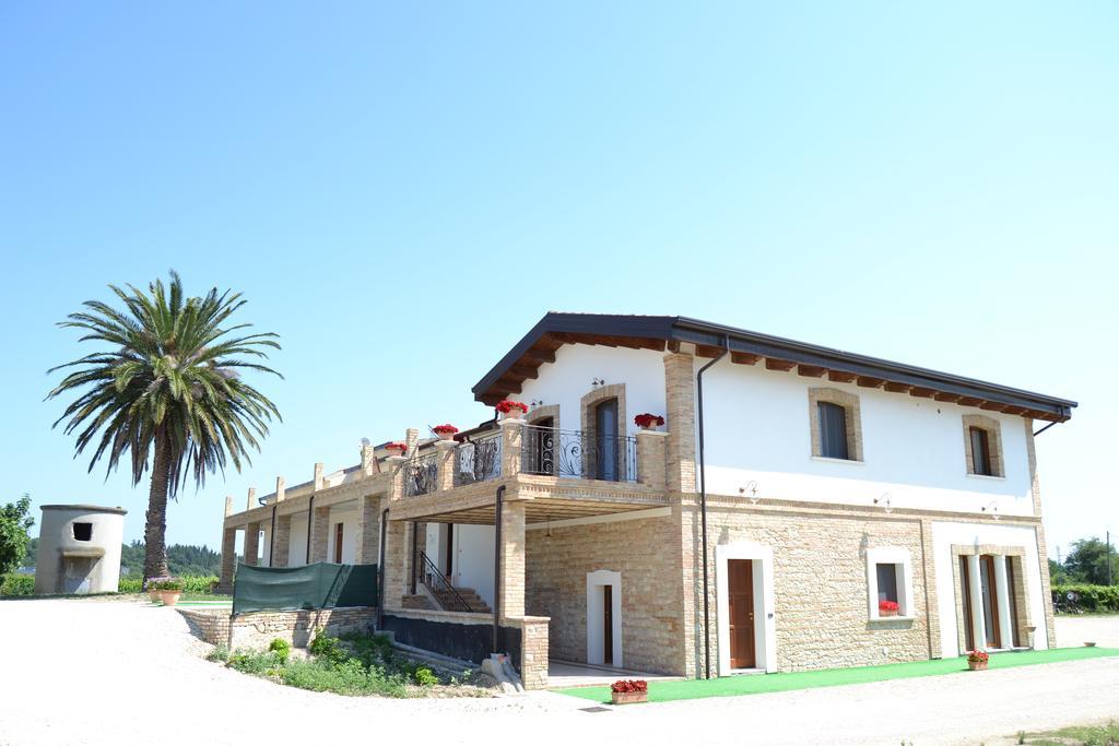 Agriturismo De Luca Mozzagrogna Екстериор снимка