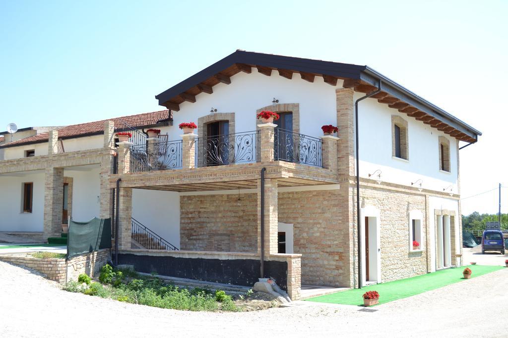 Agriturismo De Luca Mozzagrogna Екстериор снимка