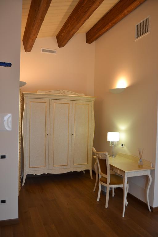 Agriturismo De Luca Mozzagrogna Екстериор снимка