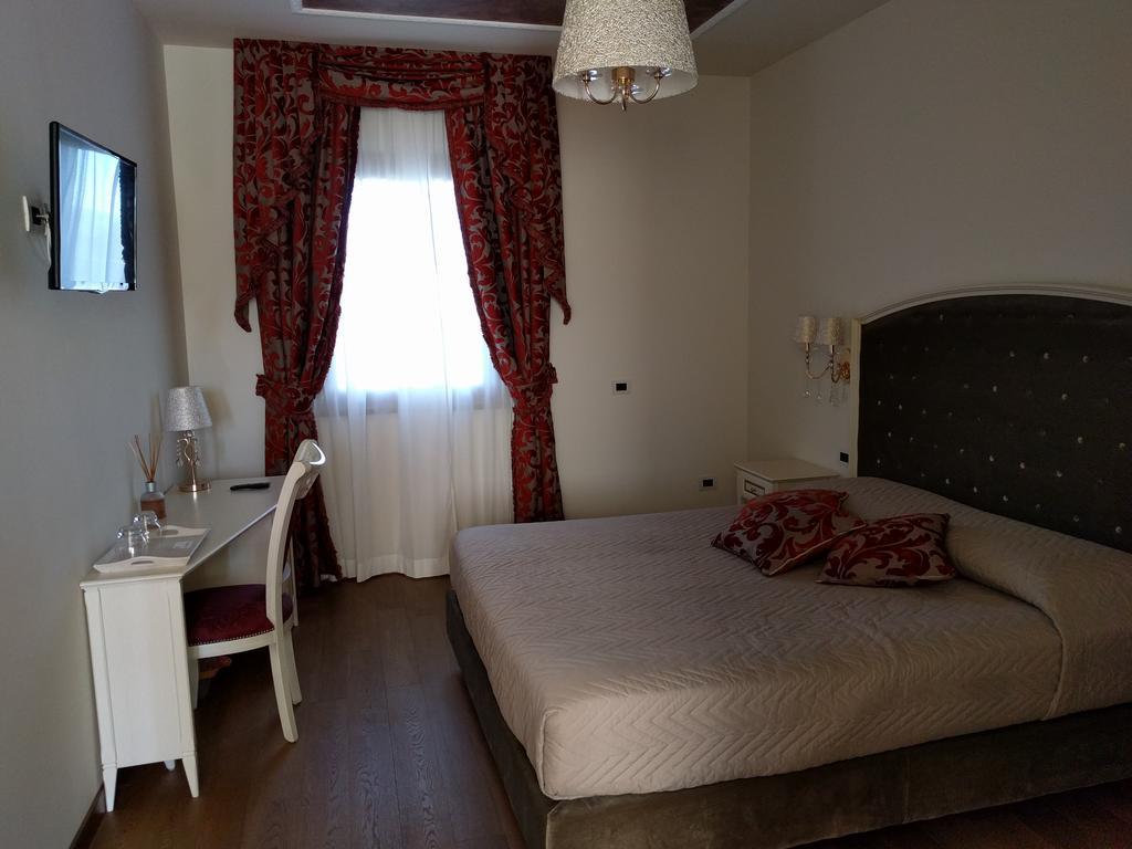 Agriturismo De Luca Mozzagrogna Екстериор снимка