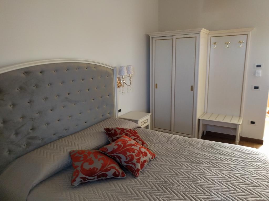 Agriturismo De Luca Mozzagrogna Екстериор снимка